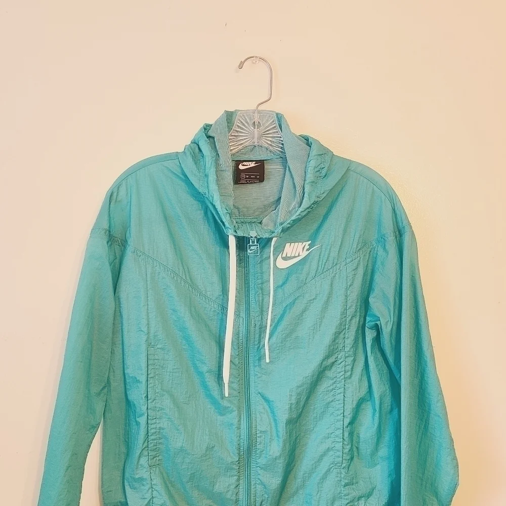 Nike | Women's Blue Green Full Zipper Cropped Rain Hoodie Jacket (Size XS)